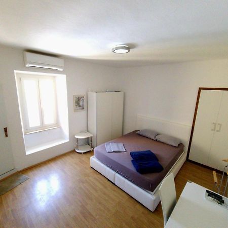 Apartments Eis Baška Zewnętrze zdjęcie