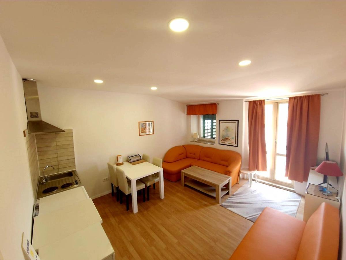 Apartments Eis Baška Zewnętrze zdjęcie