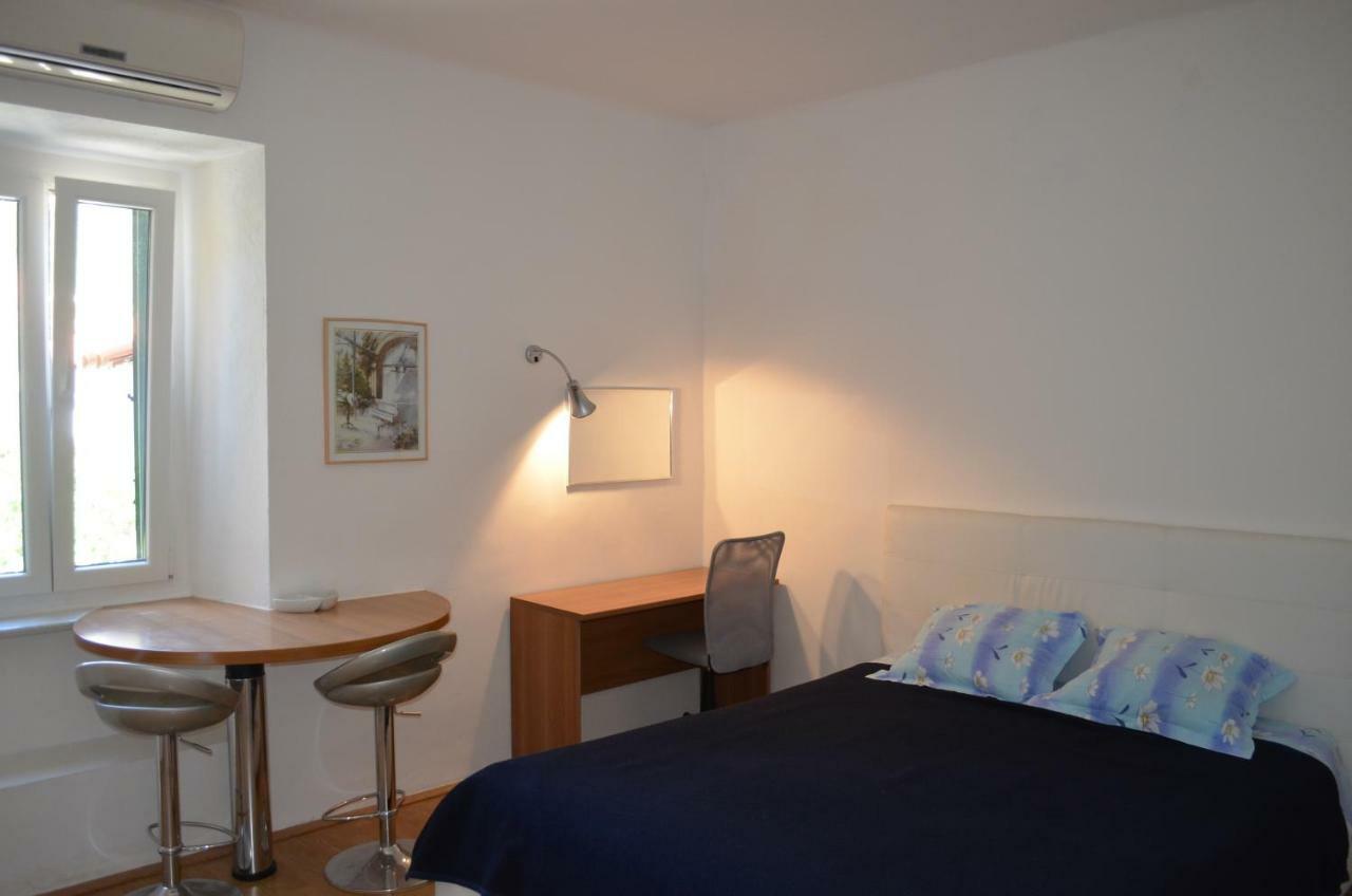Apartments Eis Baška Zewnętrze zdjęcie